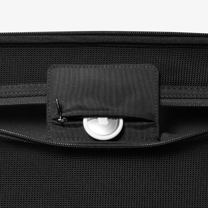 Actual product image Spigen Rugged Armor Pro (Steam Machine)