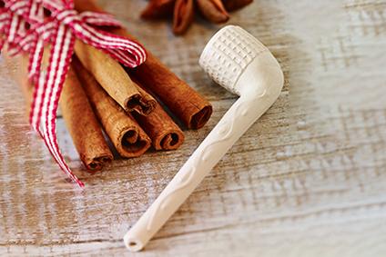 Actual product image Birkmann Clay pipes for Grittibänz
