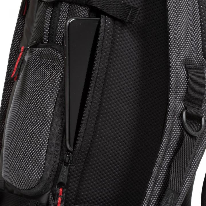 Actual product image Eastpak Tecum (20 l)