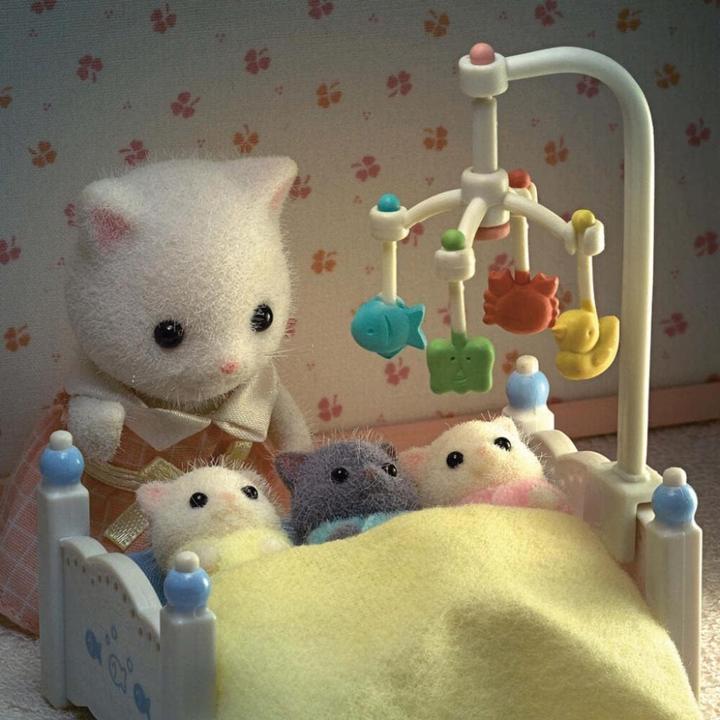 Actual product image Sylvanian Families Persian triplets