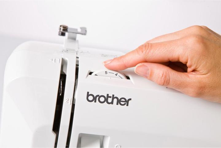 Produktbild Brother Nähmaschine RH137