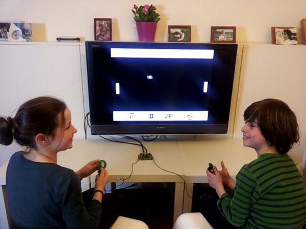 Immagine prodotto Velleman Classico Gioco Di Tennis Televisivo Con Pipistrelli Analogici (Estensione)