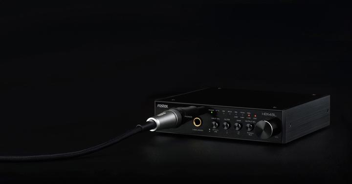 Actual product image Fostex Hp-A4bl (USB-DAC, gain switch)