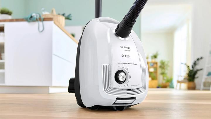Actual product image Bosch Hausgeräte Odkurzacz workowy Bosch BGL 38WH2