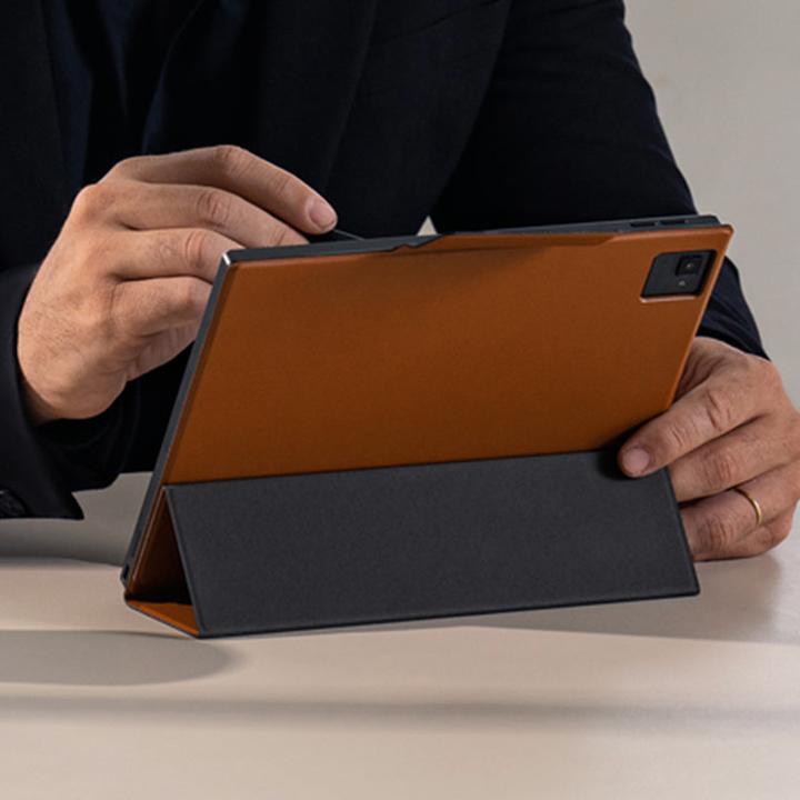 Actual product image Onyx Case magnetic Tab Ultra C Pro brązowe