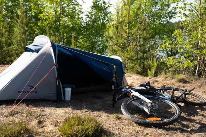 Image du produit Easy Camp Geminga 100 Compact 1 personne(s) Bleu, Blanc Tente tunnel (Tente tunnel, 2.12 kg, 1 personne)