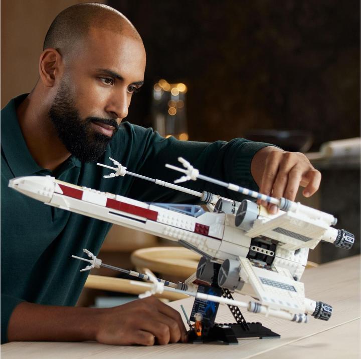 Actual product image LEGO X-Wing Starfighter (75355, LEGO Star Wars, LEGO Rare Sets)