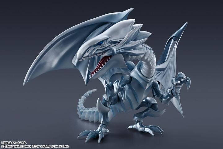Produktbild Bandai Yu-Gi-Oh! figurine S.H. MonsterArts Blue-Eyes White Dragon 22 cm