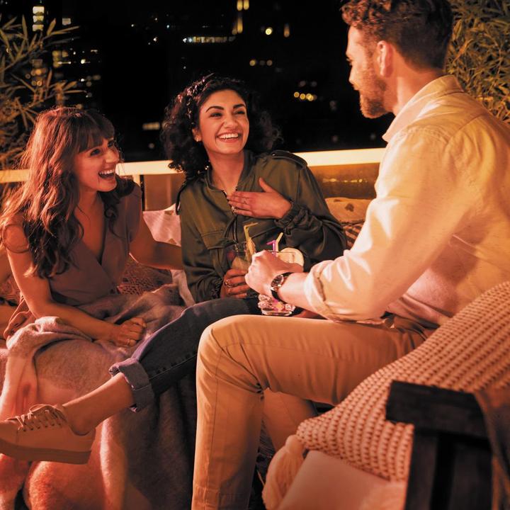 Actual product image Philips Hue LED Stripe Lightstrip Outdoor (DE Plug) (Multicoloured, 200 cm, Outdoor)