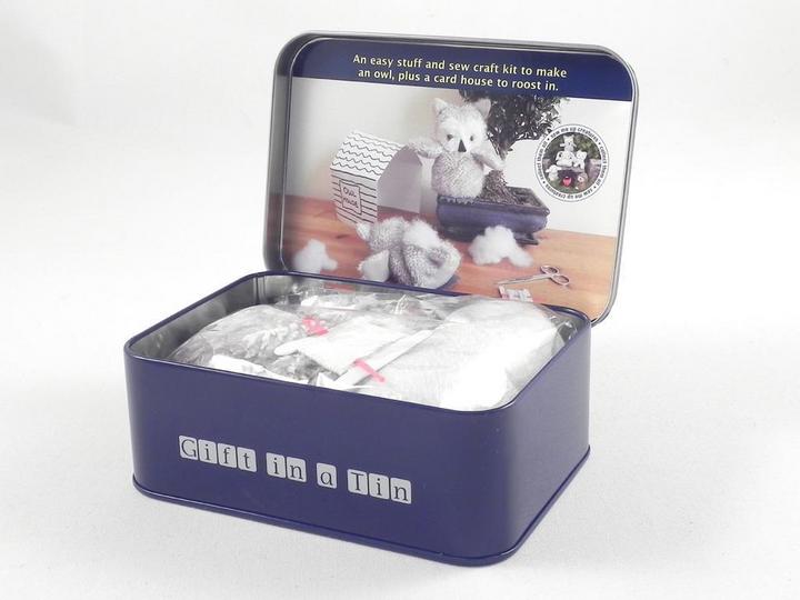 Produktbild Apples to Pears Gift in a Tin - Sew me up OWL - Geschenkbox