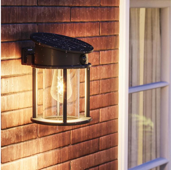 Actual product image Philips Lighting Geri 929004633001 Solar-Aussenwandleuchte 3.2 W Warmweiss Schwa (470 lm, IP44)