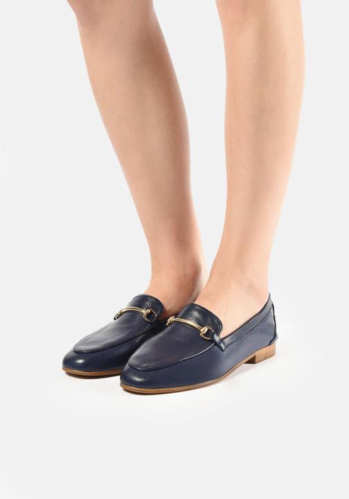 Produktbild Inuovo Diese Slipper von sind mit Sicherheit das neue Highlight in jedem Damenschuhschrank! Mit ihre (42)