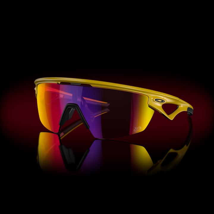 Actual product image Oakley Sphaera (Mat yellow, Prizm Road)