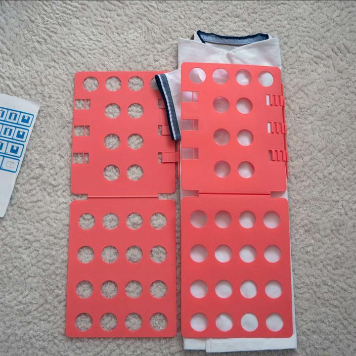 Image du produit Intirilife Planche de pliage du linge Aide au pliage des vêtements
