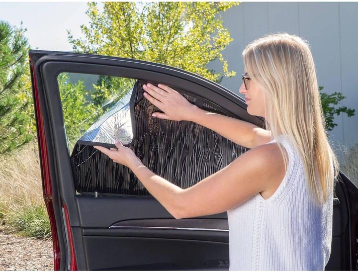Produktbild WeatherTech Jeep Renegade (2014-2024) Auto Sonnenschutz