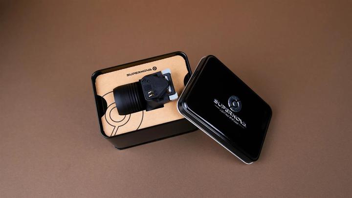 Actual product image Supernova Mini 2 Pro MonkeyLink - black (550 lm)