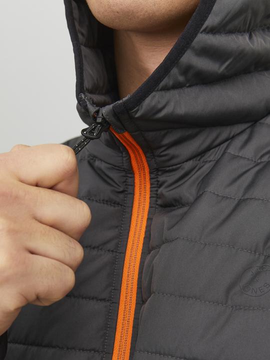 Actual product image Jack & Jones Lightweight quilted jacket (XL)