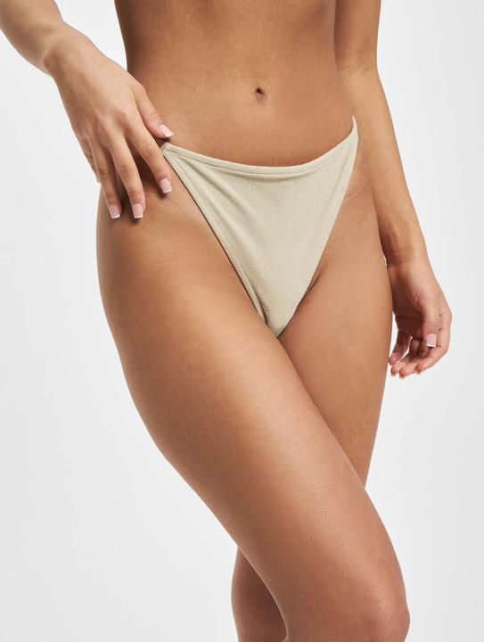 Image du produit Calvin Klein Bas de bikini Cheeky - 100072 (L)