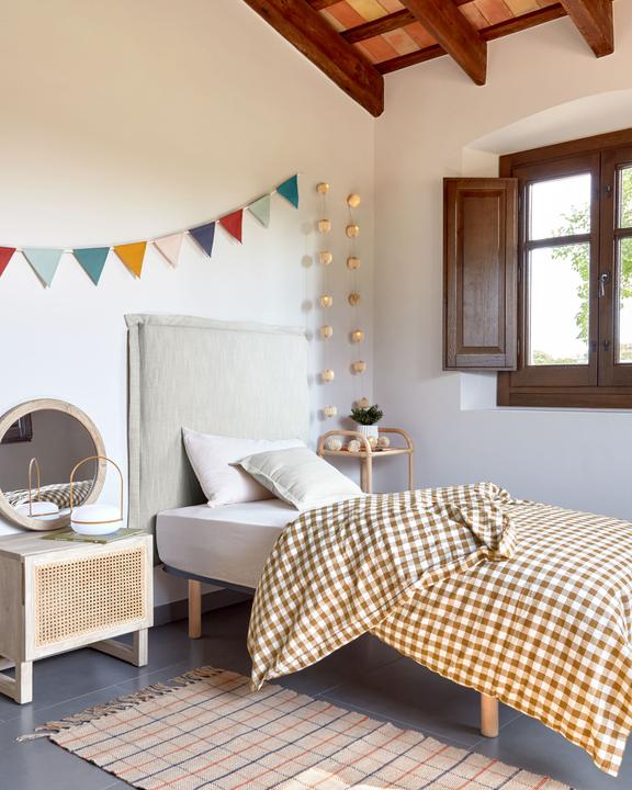 Actual product image Kave Home Tanit (5 x 106 cm)