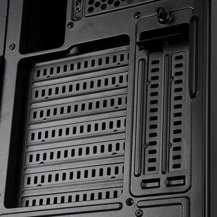Actual product image Silverstone Fara R1 Pro V2 (ATX, mATX, Mini-ITX)