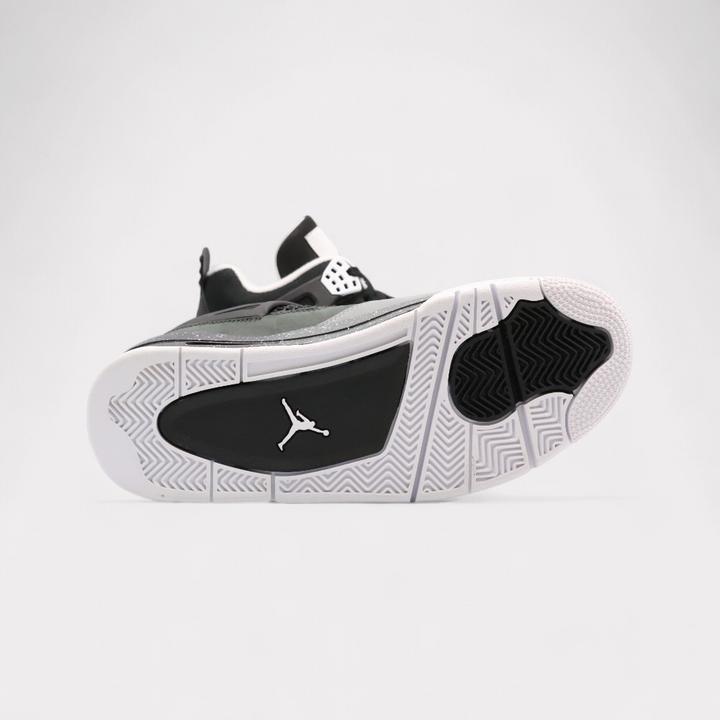 Image du produit Nike Air Jordan 4 (37.5)