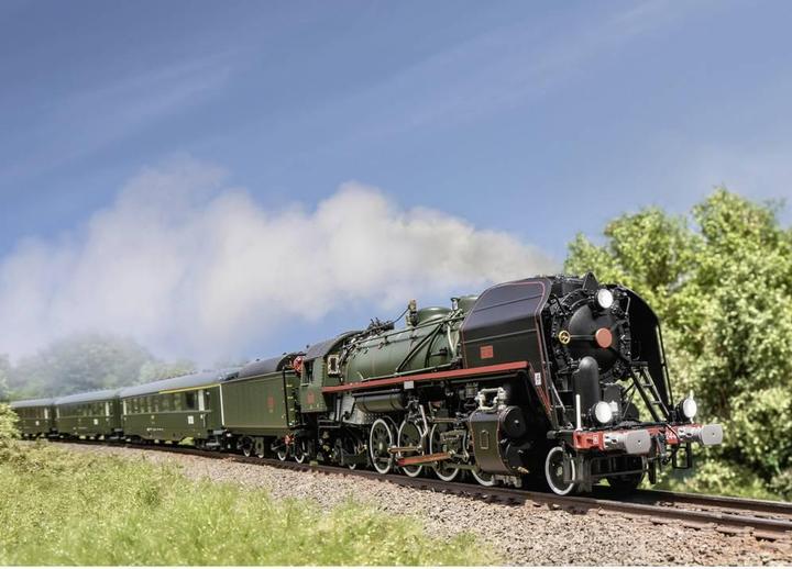 Actual product image Trix H0 25141 H0 SNCF series 141-R steam locomotive (Track VI)
