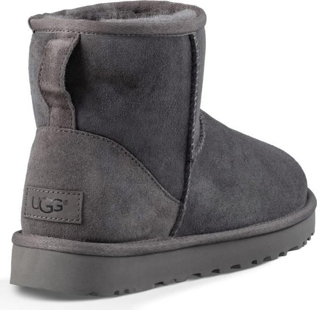 Actual product image Ugg Classic Mini II (40)