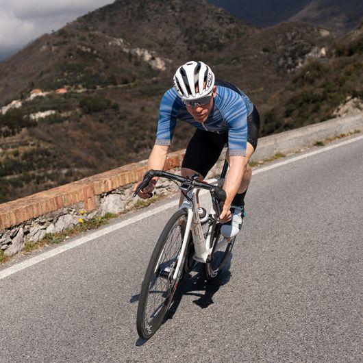 Actual product image UYN Fahrradshirt Wave (M)
