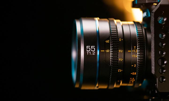 Produktbild Sirui Nightwalker 24 35+55mm T1.2 S35 MF Cine Lens Bundle X-Mount (Fujifilm X, APS-C / DX)