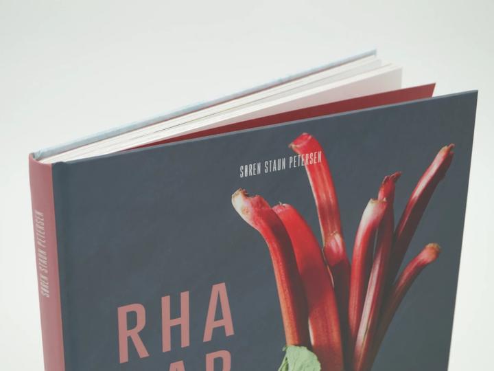 Produktbild Rhabarber - Raffinierte Rezepte für Süsses und Herzhaftes (Deutsch, Elke Adams, Sören Staun Petersen, 2020)