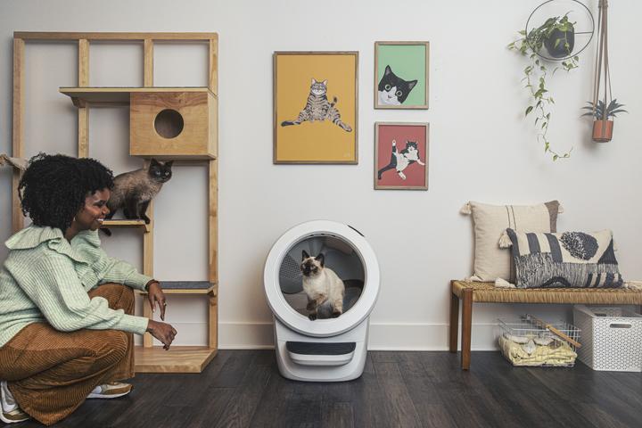 Actual product image Litter-Robot 4 (Self-cleaning litter tray, Cat litter box closed)
