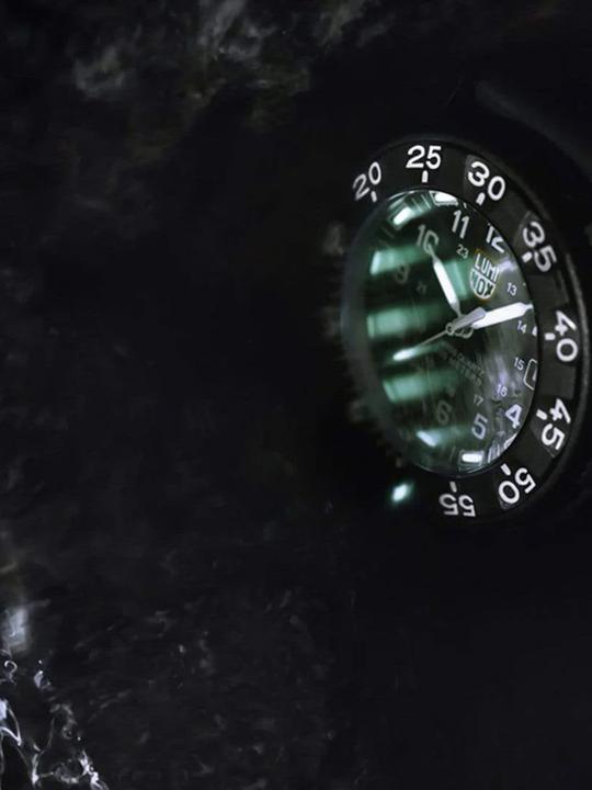 Image du produit Luminox Mer - XS.4221.NV.F (Montre de plongée, 43 mm)