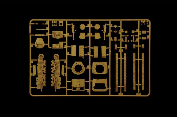 Actual product image 1:56 Italian tanks & Semoventi