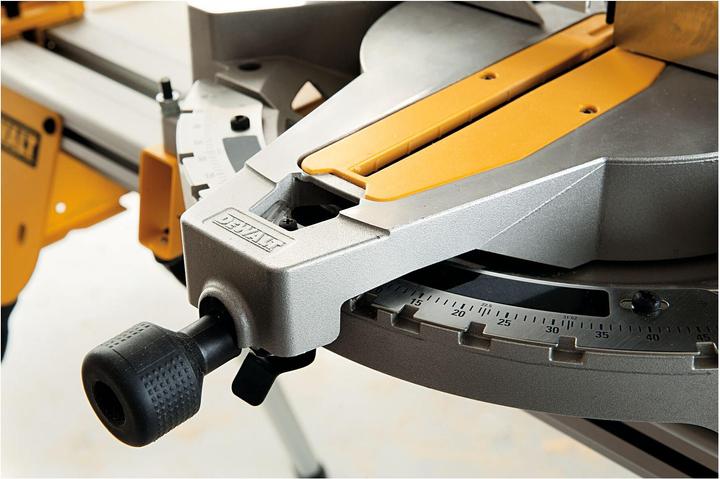 Actual product image DeWalt D27113