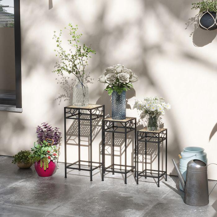 Immagine prodotto Swisshandel24 Supporto per piante a 3 pezzi Sgabello impilabile per fiori Portavaso con aspetto in rattan