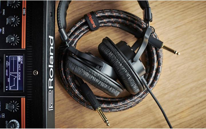 Actual product image Roland RH-200 (ANC, Cable)