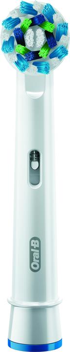 Actual product image Oral-B CrossAction (8 x)