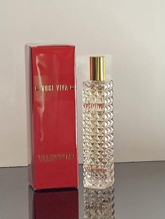 Produktbild Valentino Voce Viva Eau de Parfum Spray für Frauen 0.5oz (Eau de Parfum)