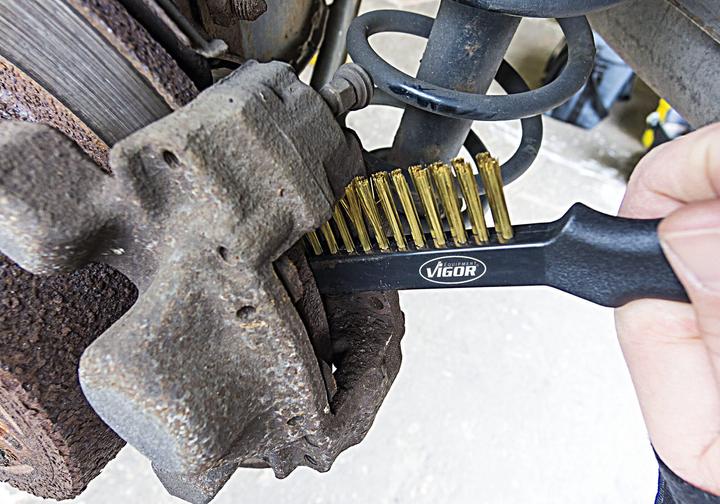 Actual product image Vigor Brake caliper brush brass V224
