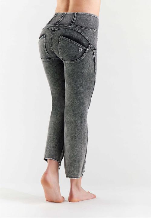 Actual product image Freddy WR.UP® SNUG Shaping Pants 7/8 WRUPSNUG14HF211 (XL)
