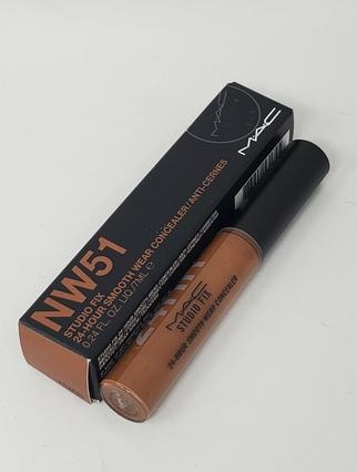Produktbild MAC Cosmetics Studio Fix 24-Hour Smooth Wear Concealer (Nr. NW51)