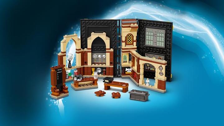 Actual product image LEGO Hogwarts Moment: Defense Lessons (76397, LEGO Harry Potter)