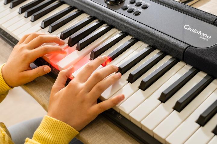 Actual product image Casio Keyboard LK-S450 (61 Keys)