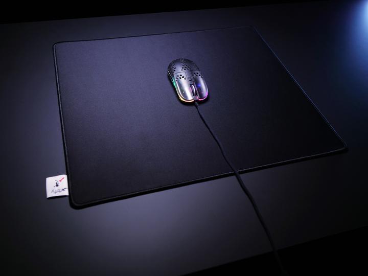 Actual product image CHERRY xtrfy GPZ1 - Large Zy's Damage (L)