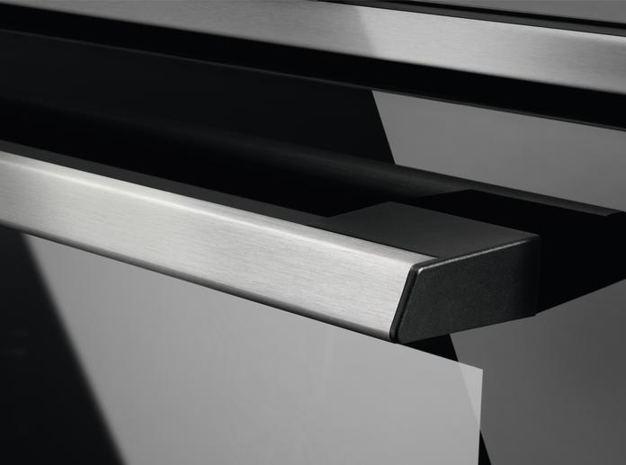 Actual product image Electrolux EOB7S31X A+, Stainless steel