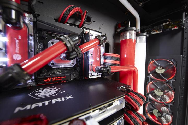 Produktbild Joule Performance Craft 1 (Intel Core i9-7980XEa, 64 GB, 1000 GB, GeForce GTX 1080 Ti)