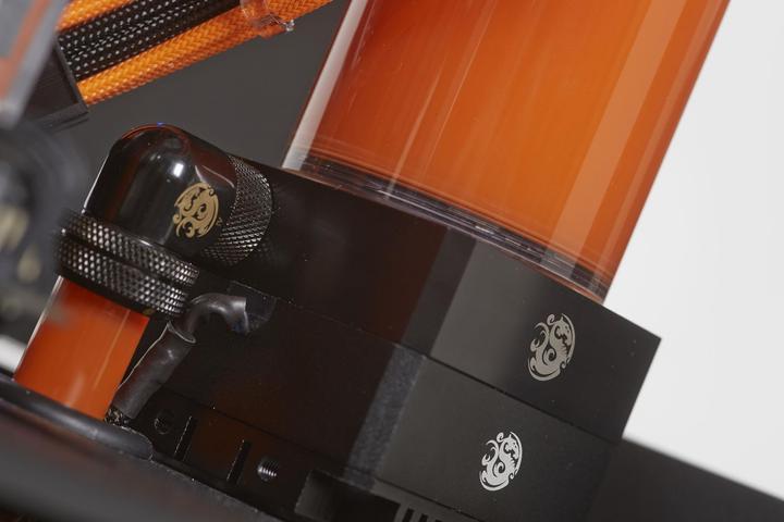 Produktbild Joule Performance Craft 2 (Intel Core i7-8700K, 32 GB, 1000 GB, GeForce GTX 1080 Ti)