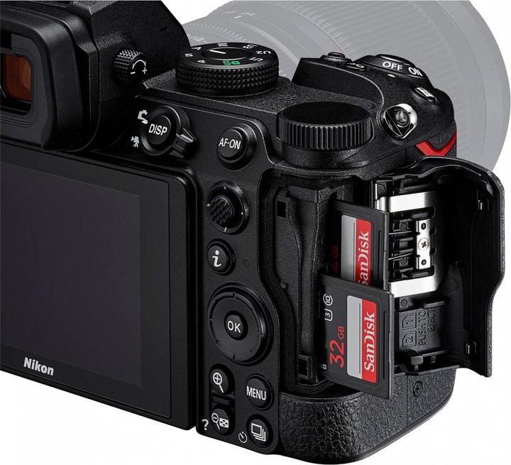 Productafbeelding Nikon Z 5 Kit (24 - 50 mm, 24.30 Mpx, Volledig formaat)