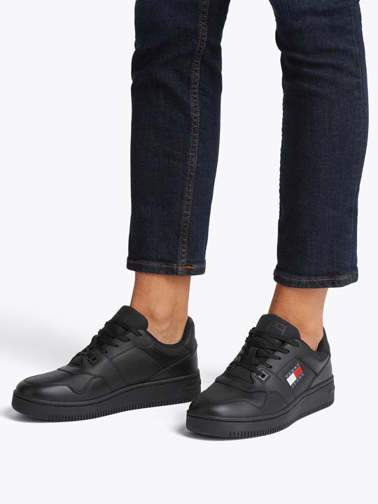 Produktbild Tommy Hilfiger Tjw Retro Basket Ess (38)