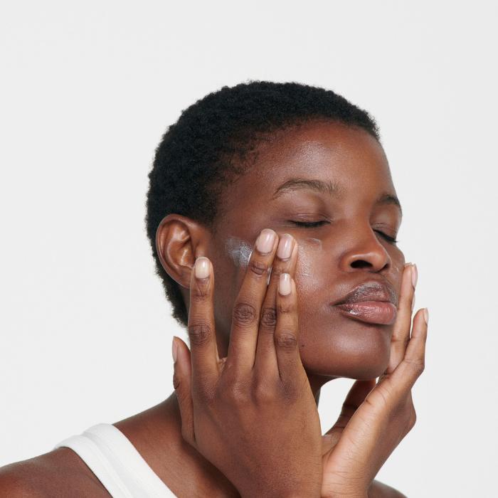 Produktbild Dr. Hauschka Rosen Tagescreme Light (30 ml, Tagescreme)